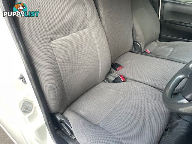 2013 TOYOTA HIACE LWB TRH201R MY12 UPGRADE 4D VAN