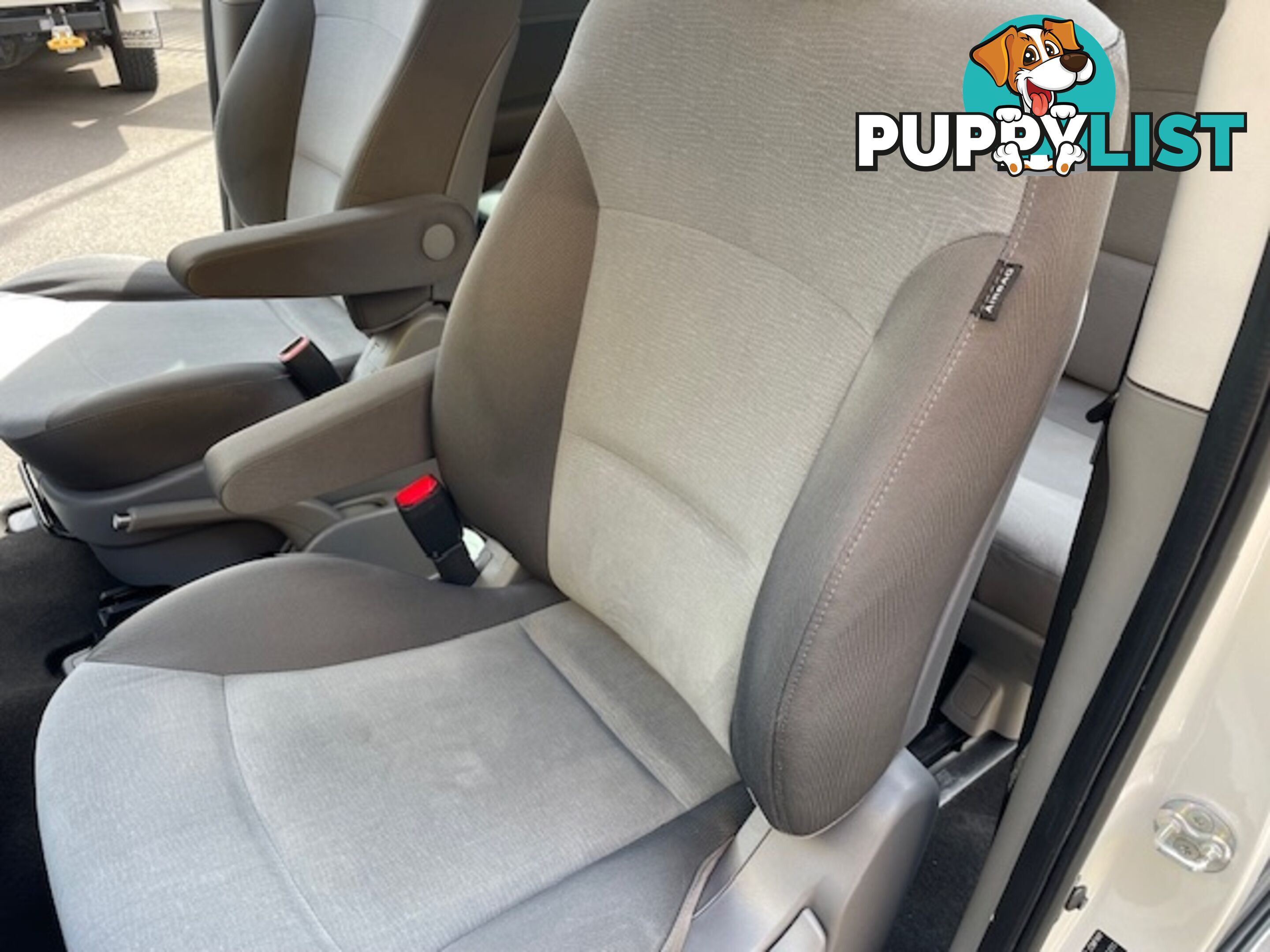 2017 HYUNDAI IMAX  TQ SERIES 2 TQ3 MY17 4D WAGON