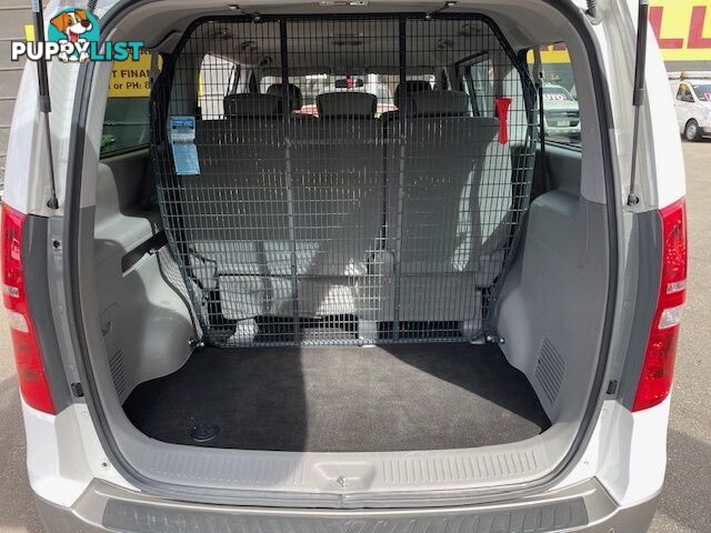 2017 HYUNDAI IMAX  TQ SERIES 2 TQ3 MY17 4D WAGON