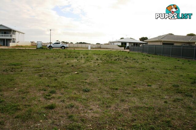 Lot 4 (33) Seaview Court STANSBURY SA 5582