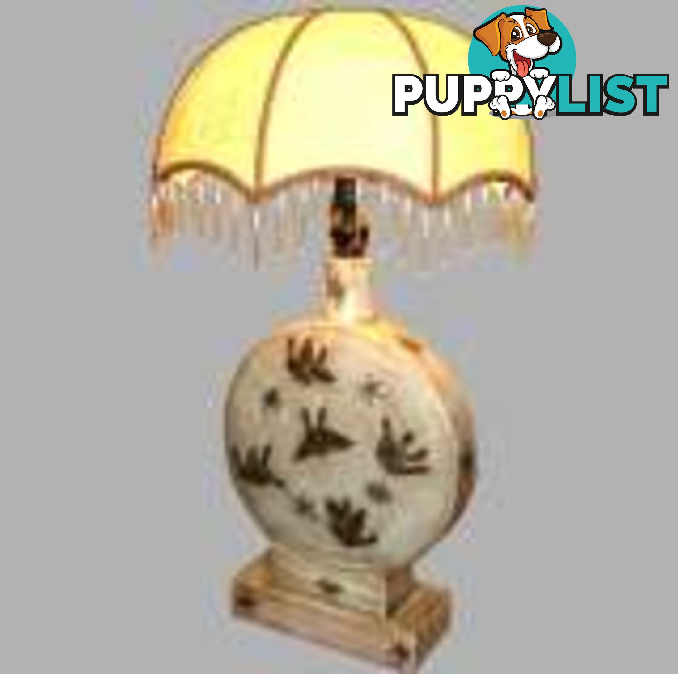 Creamy Classical Chinese Round Base Lamp