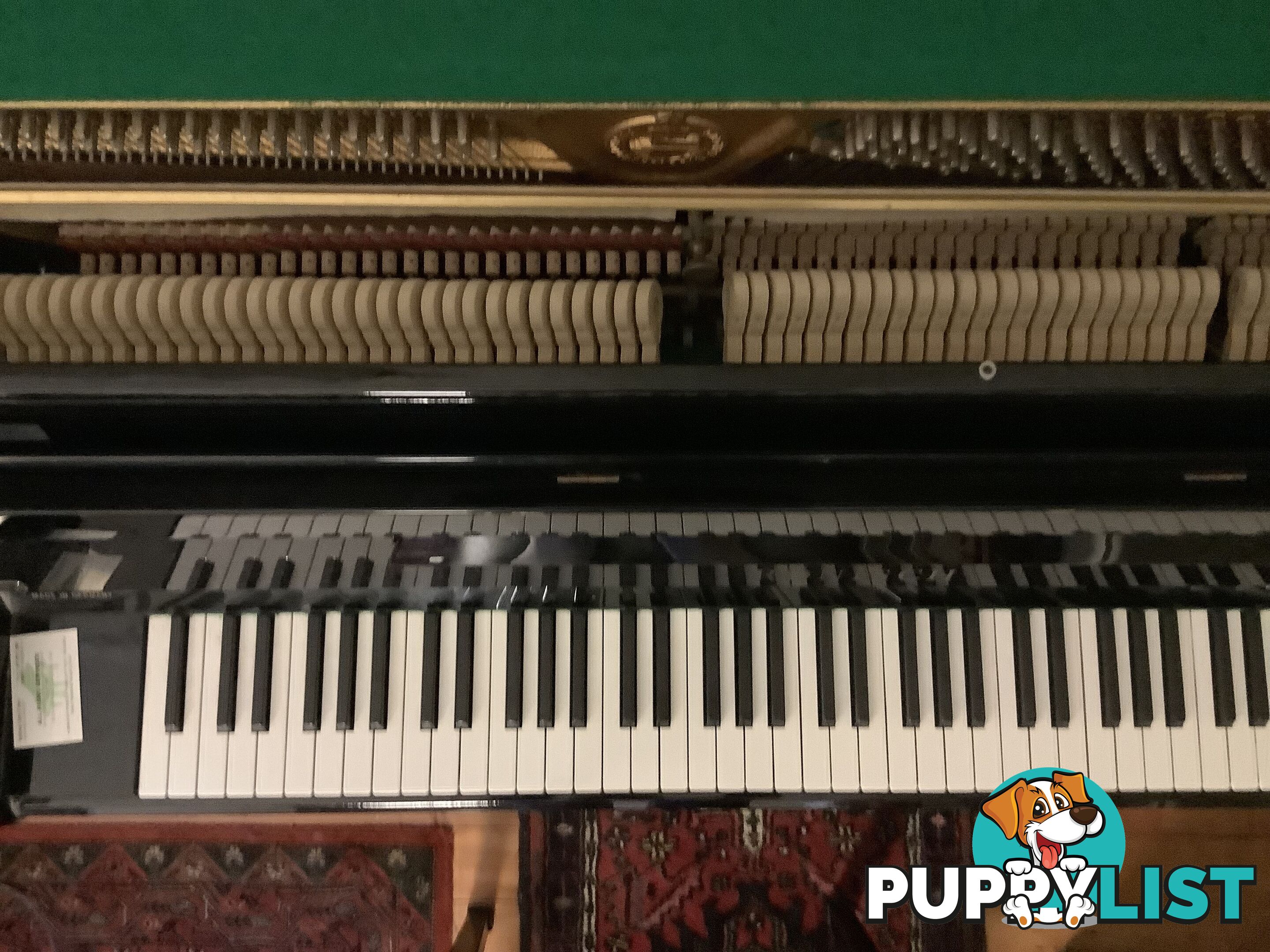 Ronisch upright piano