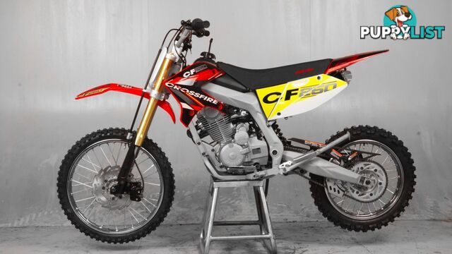 2016 CROSSFIRE CF250 250CC MOTORCYCLE