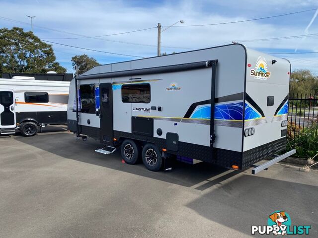 SUNFINDER 21FT 6 BUNK VAN