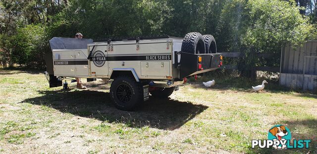 2020 Black Series Dominator 5.3m (17ft) V4 High Side