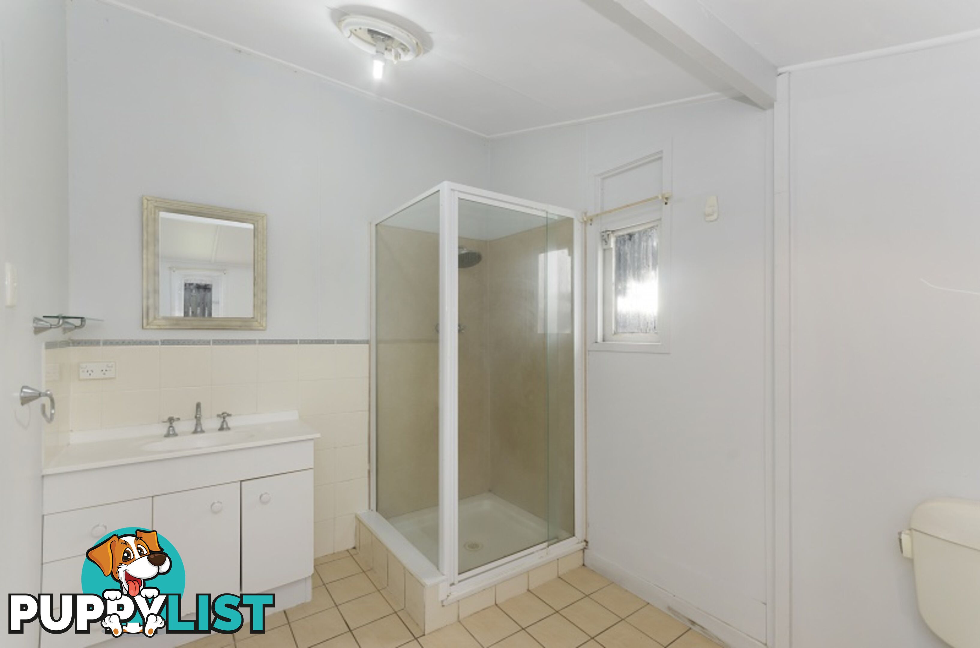 32 Gladstone Street PIMLICO QLD 4812