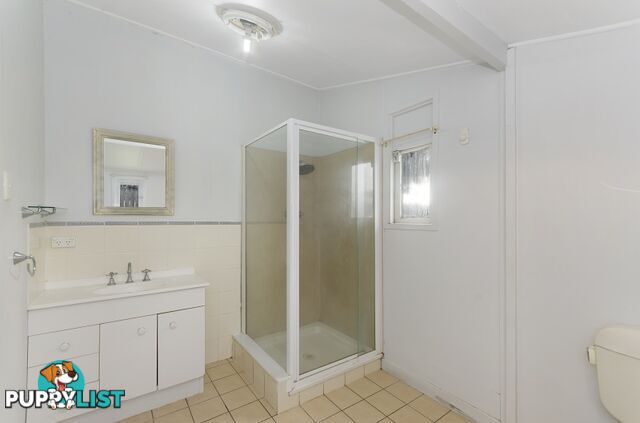 32 Gladstone Street PIMLICO QLD 4812