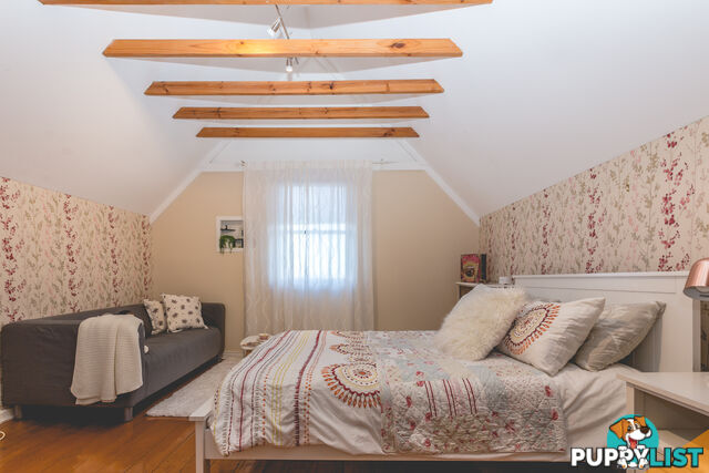 82 Barton St MAYFIELD NSW 2304