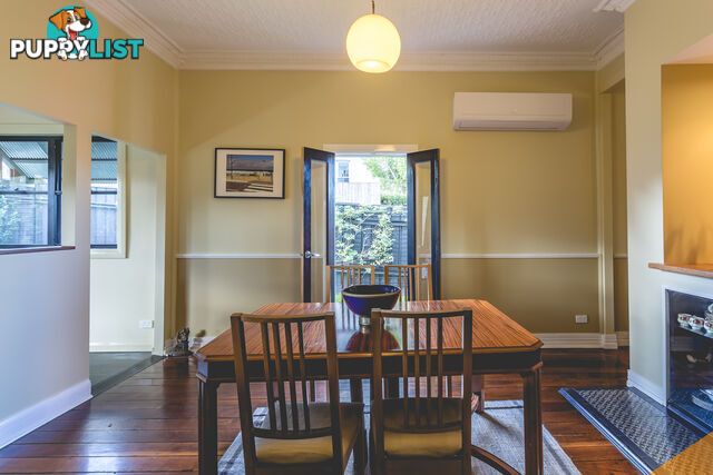 82 Barton St MAYFIELD NSW 2304