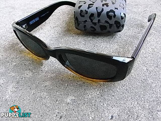 COUNTRY ROAD SUNGLASSES VGC MADE IN ITALY PICKUP CLAYTON 3168 OR