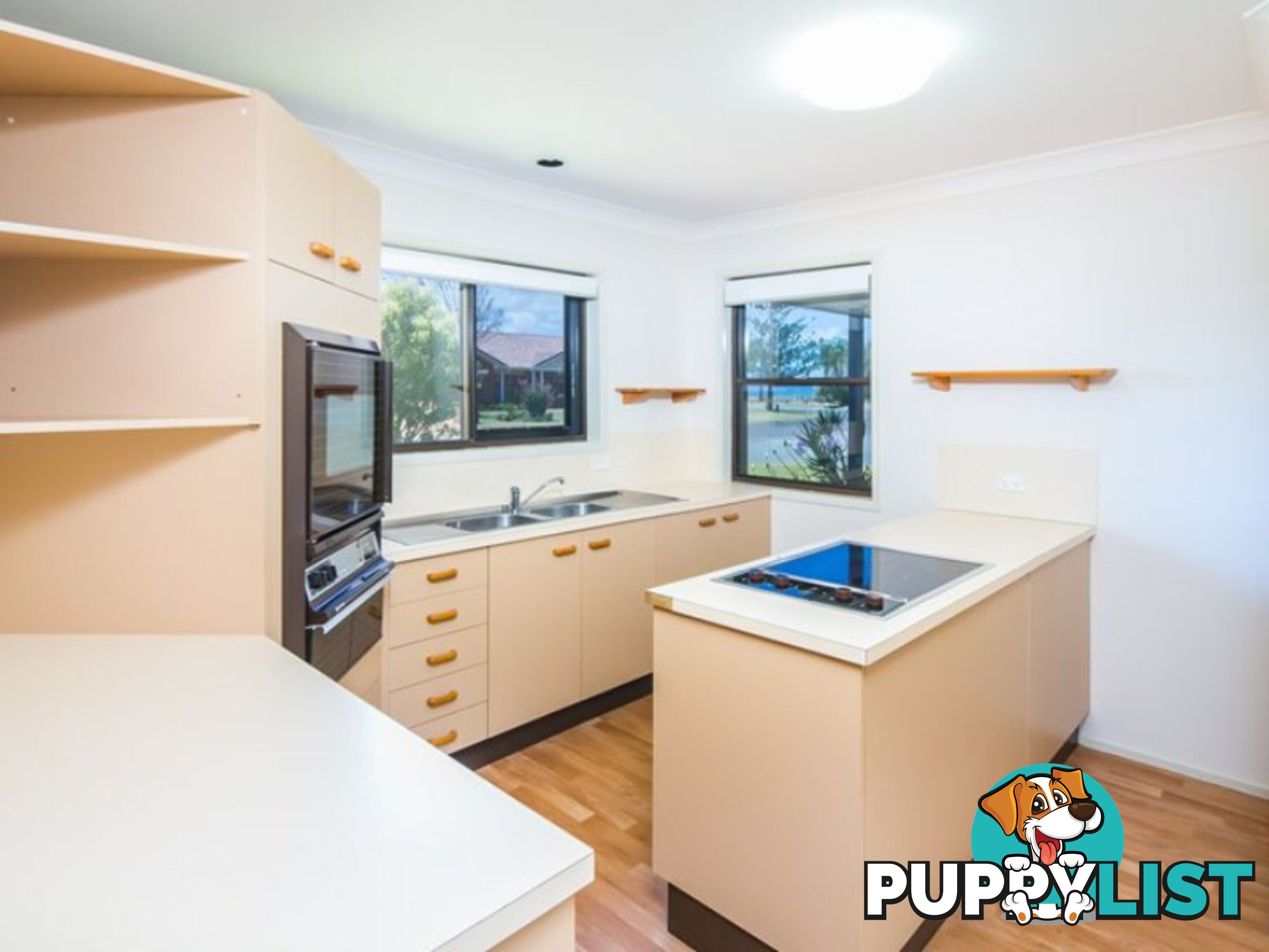 17 Tipplers Street VICTORIA POINT QLD 4165