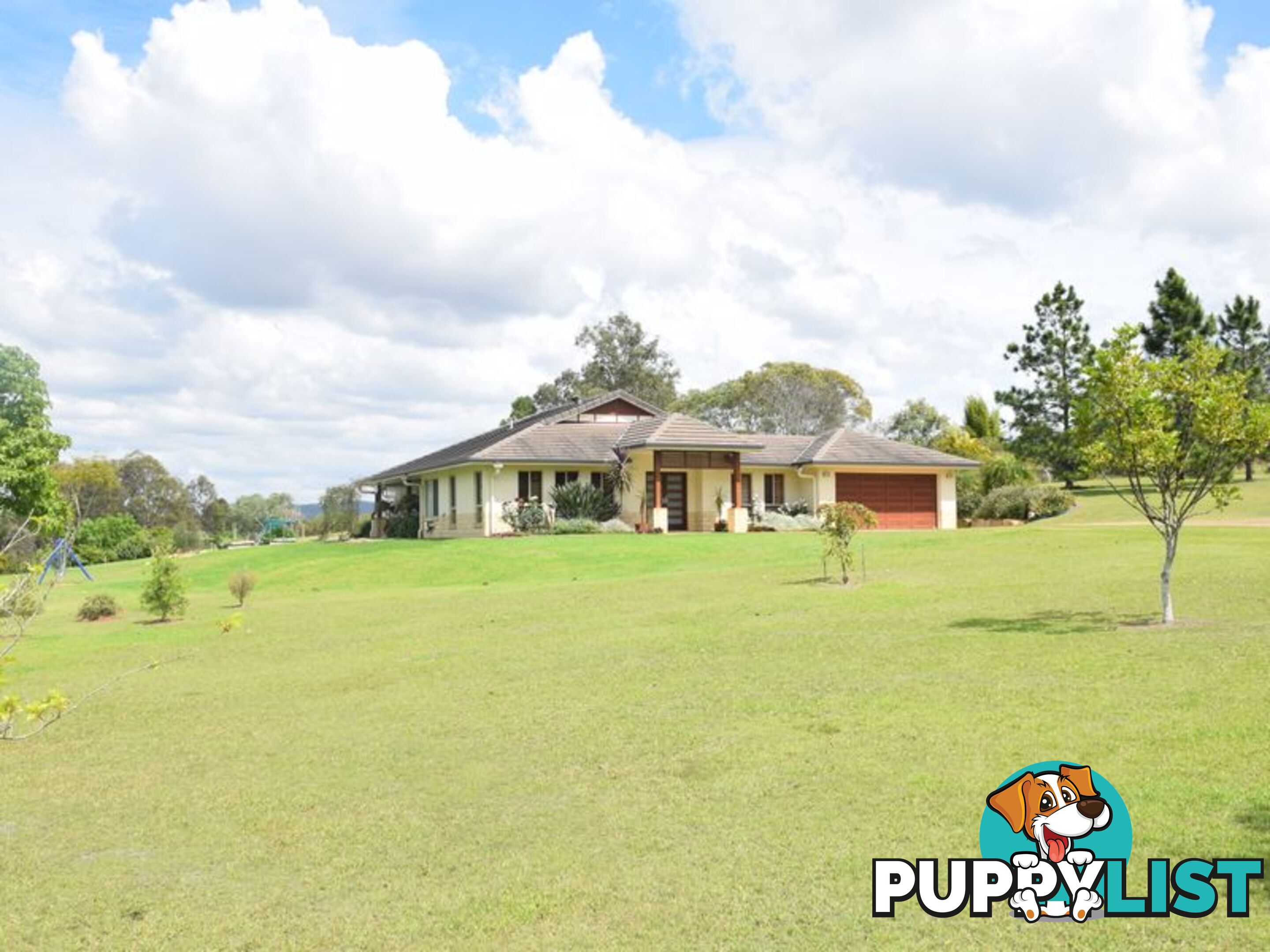 15 COOINGIE VIEW ROAD LOGAN VILLAGE QLD 4207