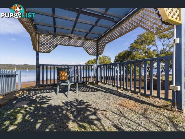 30 Emerson Street RUSSELL ISLAND QLD 4184