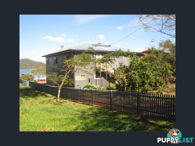 30 Emerson Street RUSSELL ISLAND QLD 4184