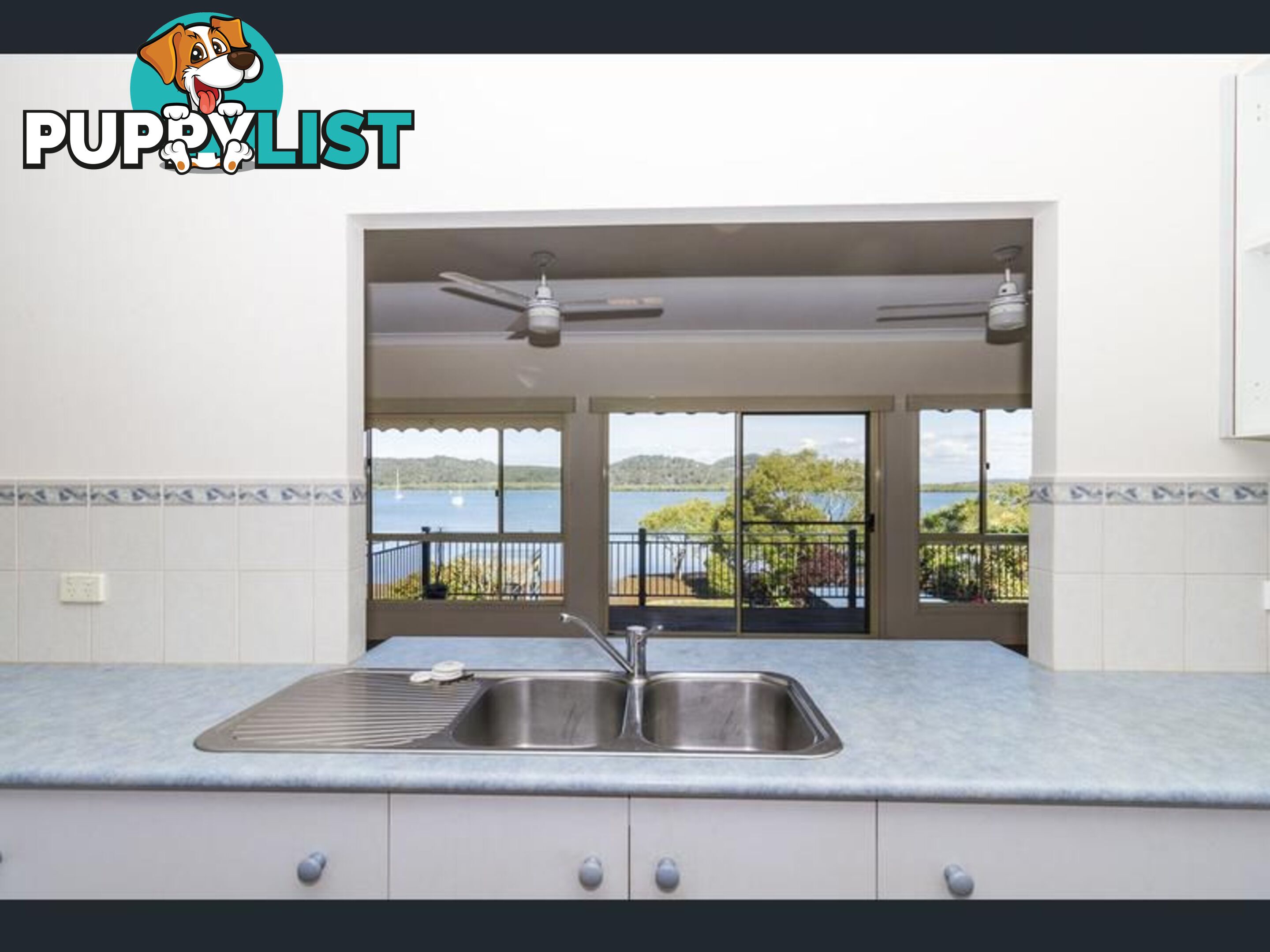 30 Emerson Street RUSSELL ISLAND QLD 4184