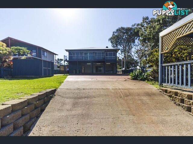 30 Emerson Street RUSSELL ISLAND QLD 4184