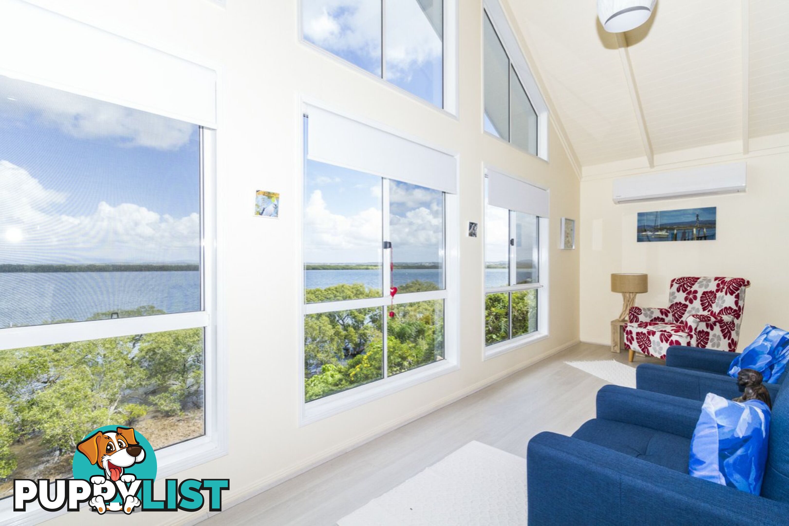 14 Emily Crescent MACLEAY ISLAND QLD 4184