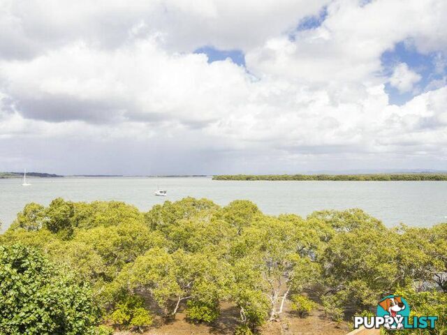 14 Emily Crescent MACLEAY ISLAND QLD 4184