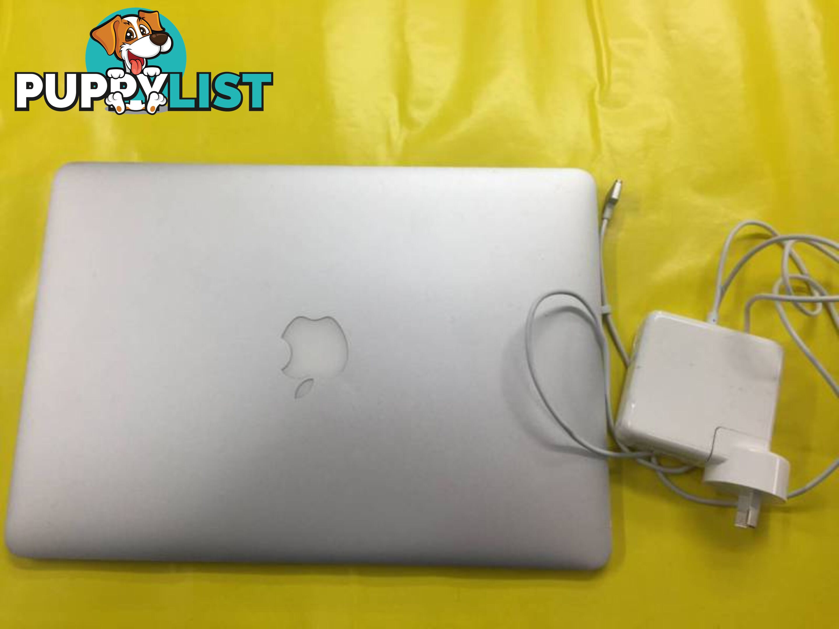 As New MacBook Air 13-inch 128GB 4GB Ram