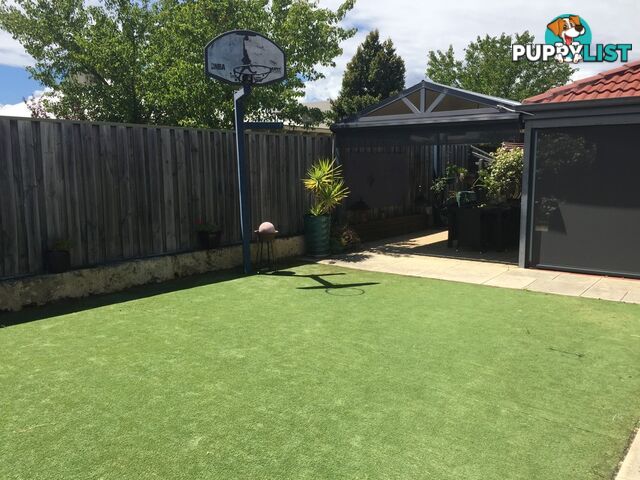 8 Withnell Drive ELLENBROOK WA 6069