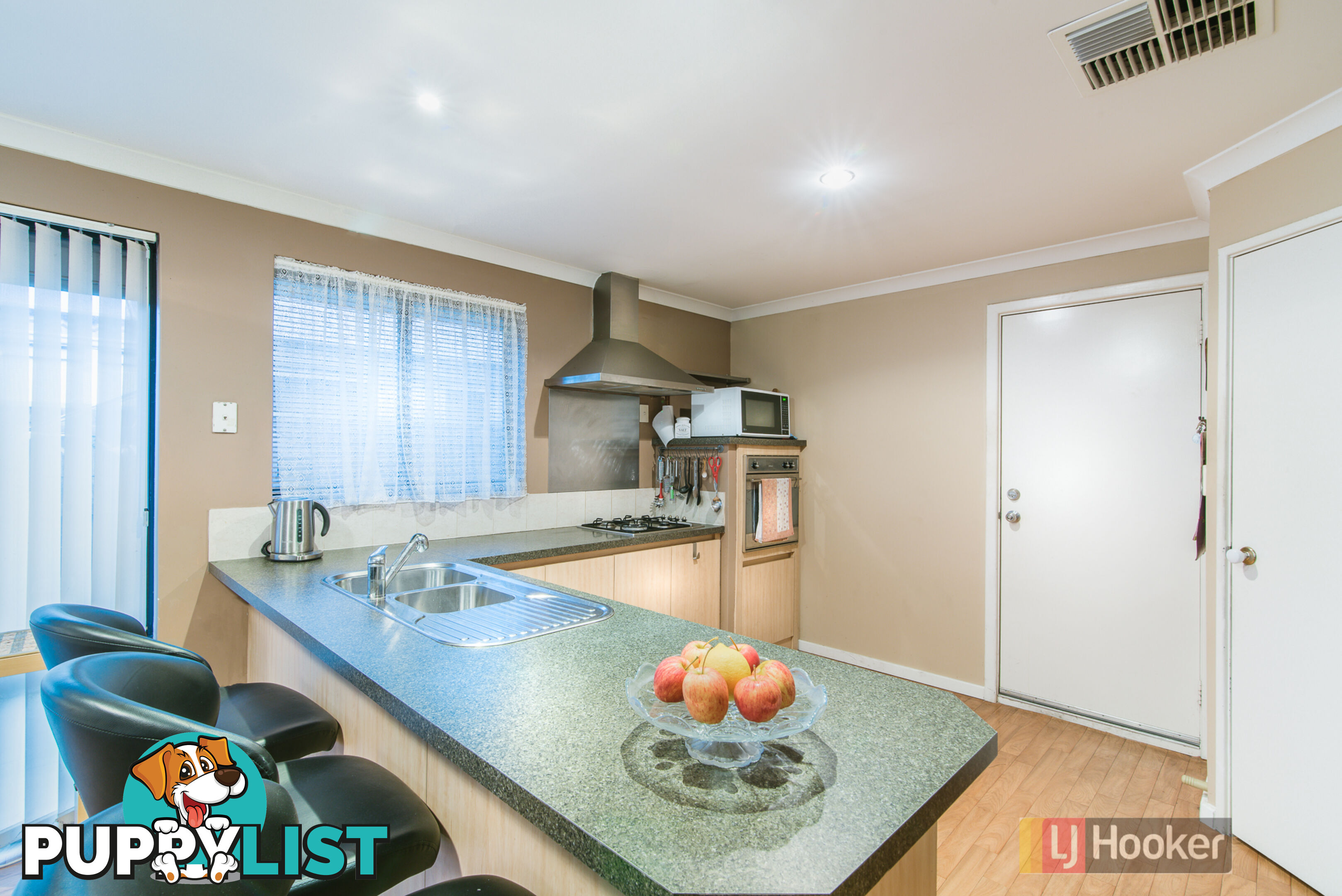8 Withnell Drive ELLENBROOK WA 6069