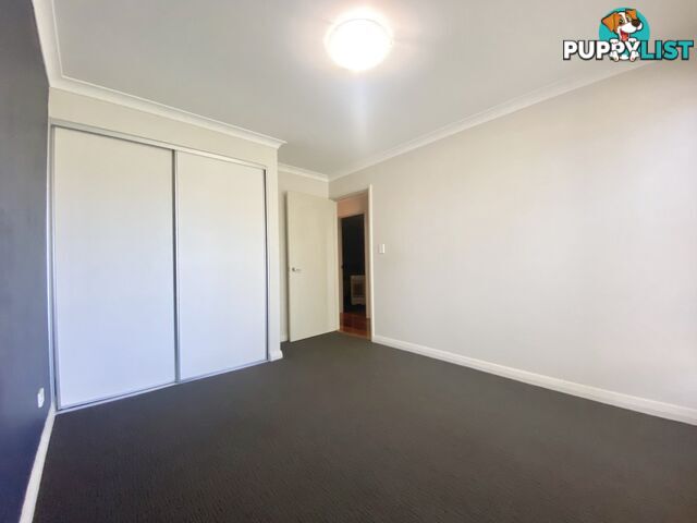 2 Ellery gate AVELEY WA 6069