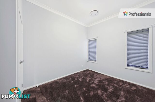 6 Kinloch Street Gledswood Hills NSW 2557