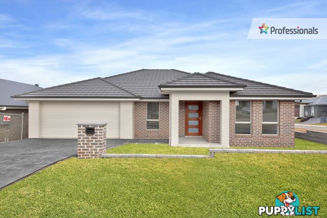 1 Bielski Crescent Oran Park NSW 2570