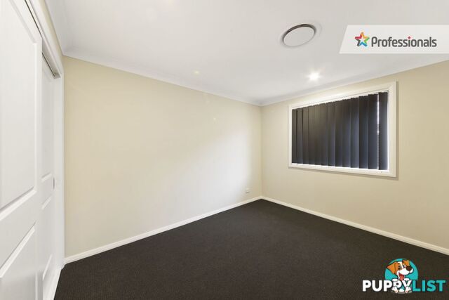 1 Bielski Crescent Oran Park NSW 2570