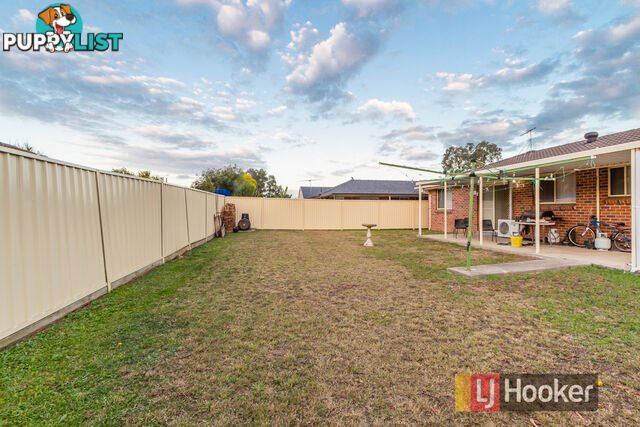 16 Willow Grove PLUMPTON NSW 2761