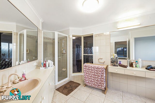 19 Rosedale Road OAKWOOD QLD 4670