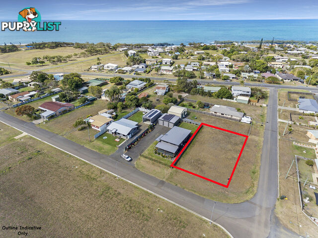 20 Marshall Street BURNETT HEADS QLD 4670