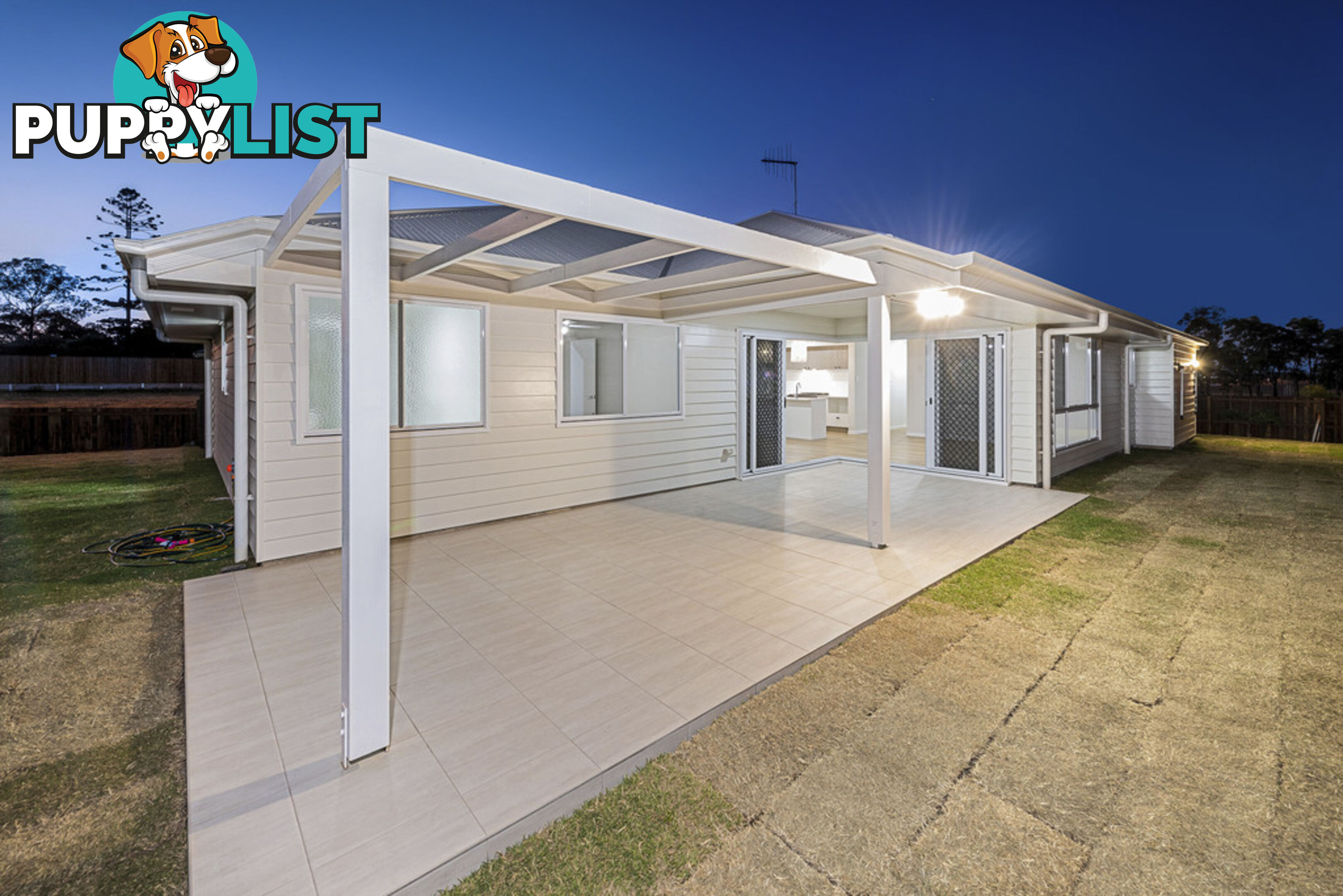 1 Bowerbird Court BRANYAN QLD 4670