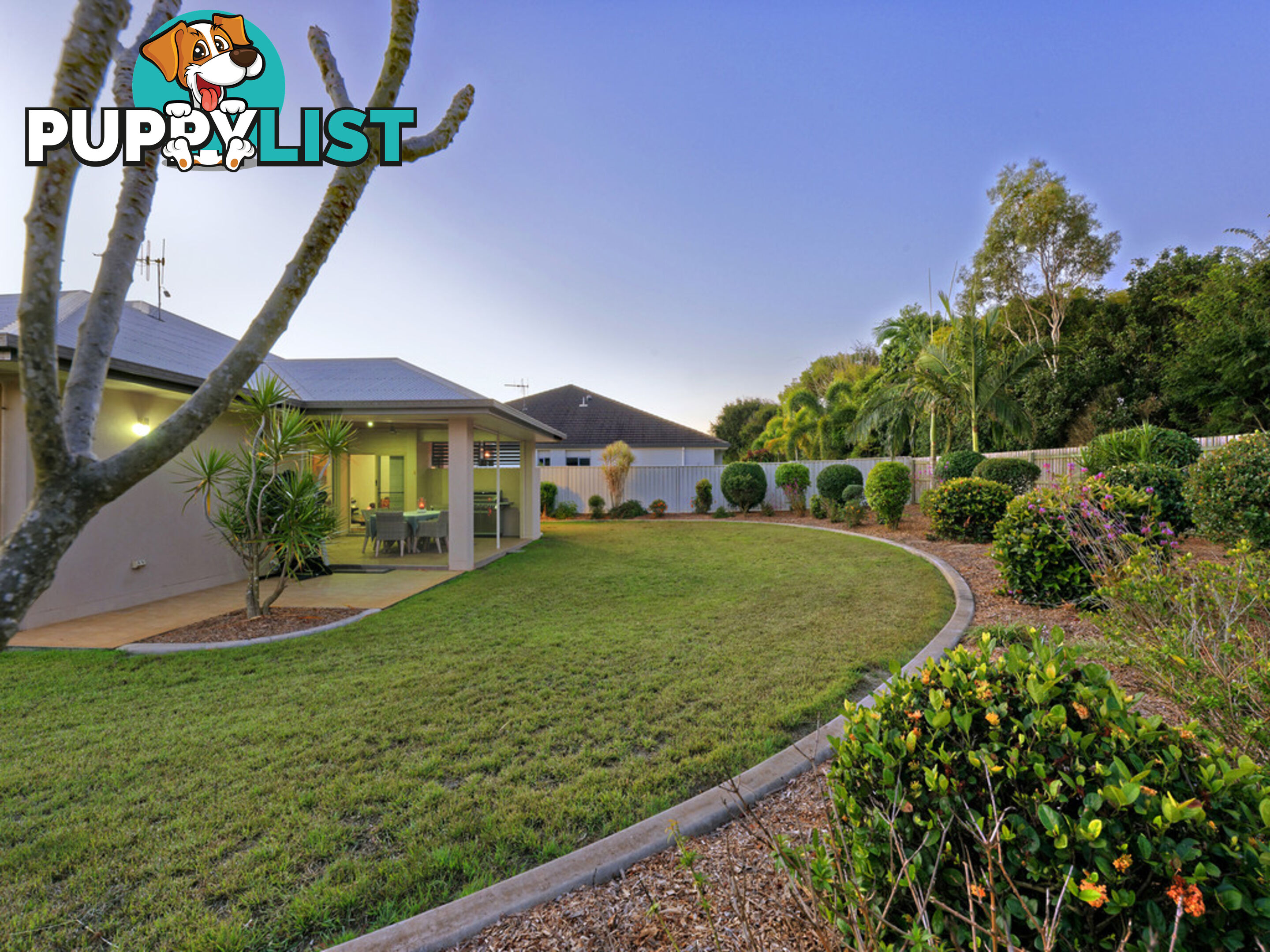 8 Golden Penda Court KALKIE QLD 4670