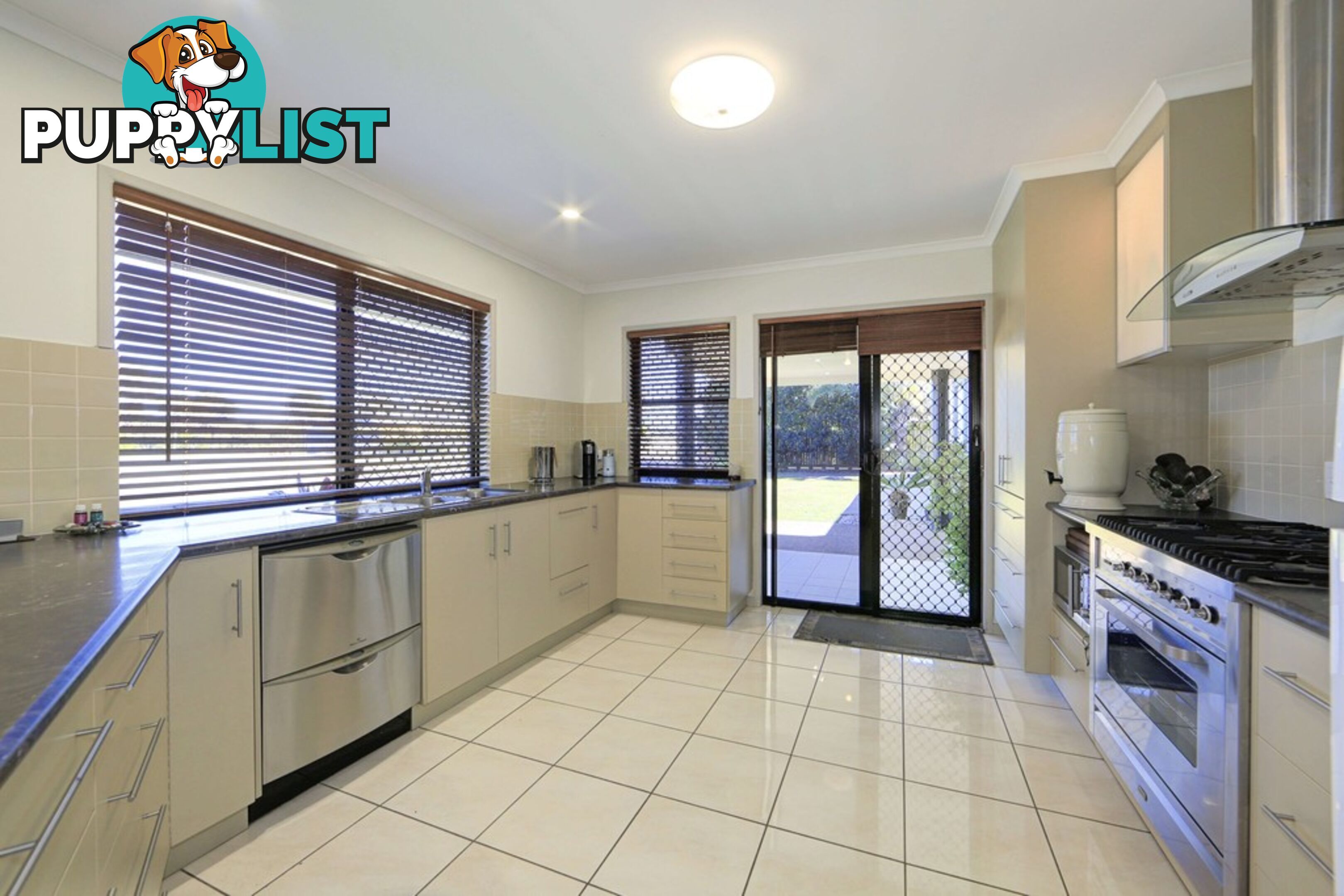 1 Osprey Drive WOODGATE QLD 4660