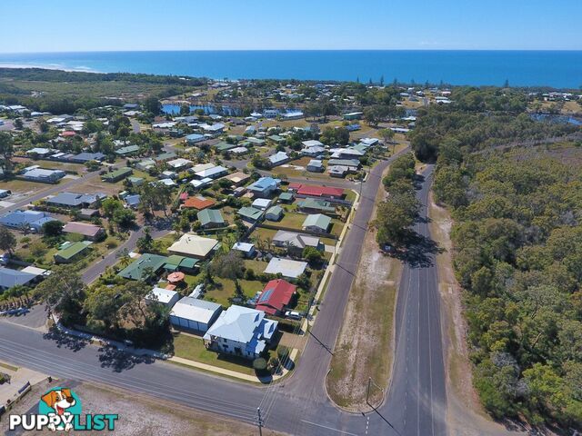 1 Osprey Drive WOODGATE QLD 4660