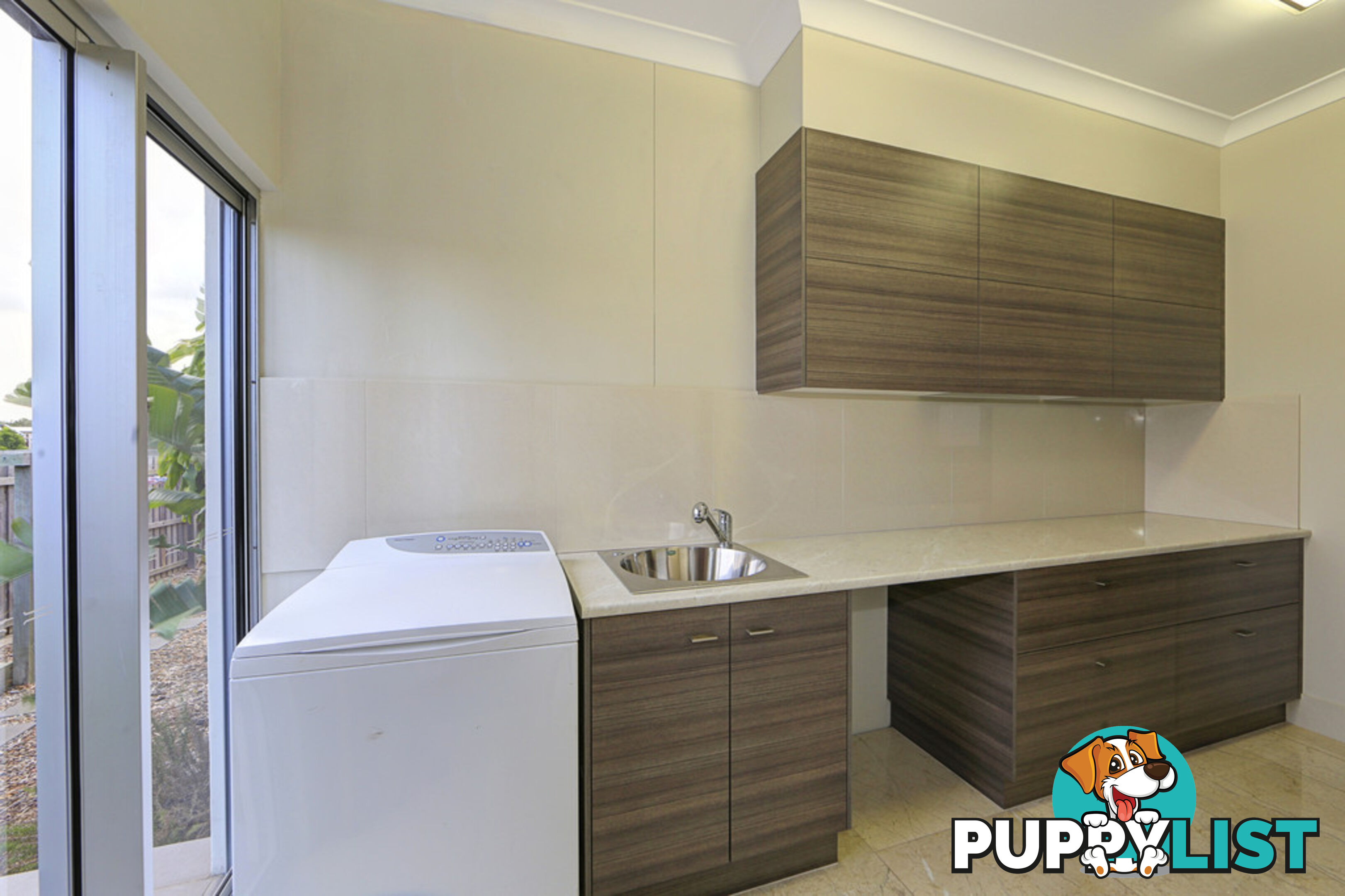 113 Davidson Street BARGARA QLD 4670