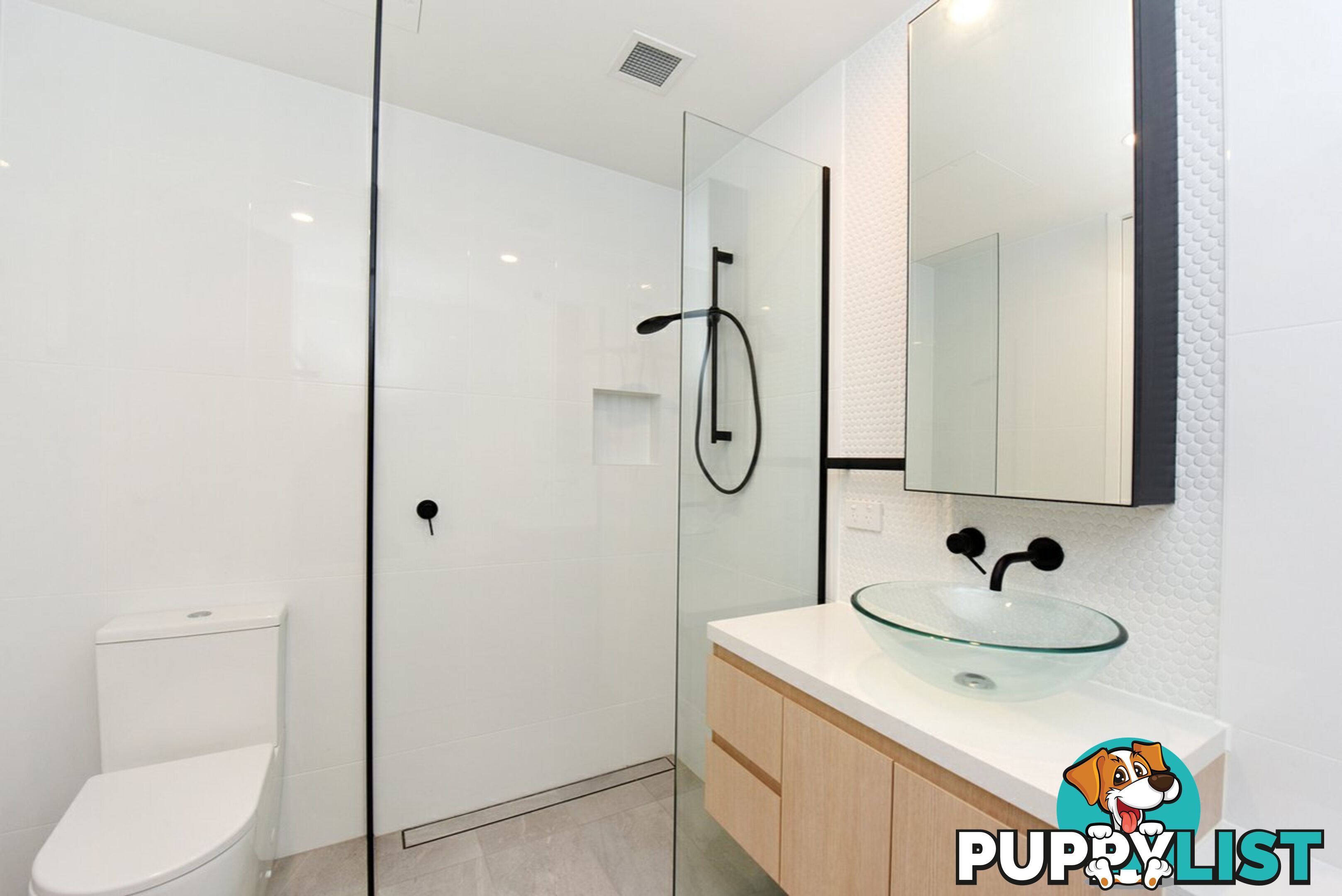 Apartment 103/118-120 Alexandra Parade ALEXANDRA HEADLAND QLD 4572