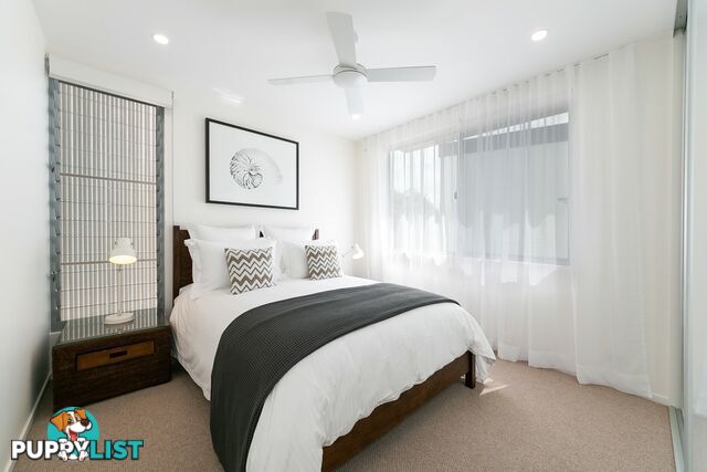 7A Mary Street ALEXANDRA HEADLAND QLD 4572