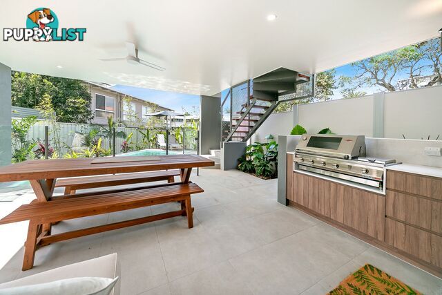 7A Mary Street ALEXANDRA HEADLAND QLD 4572