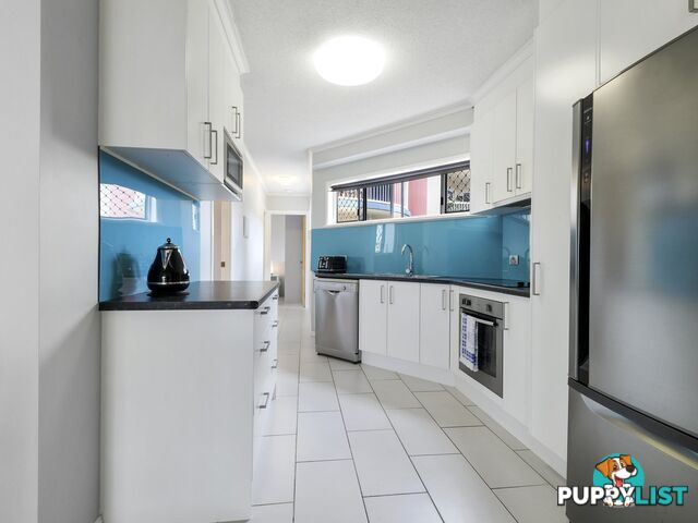 Unit 2/12 Memorial Avenue COTTON TREE QLD 4558