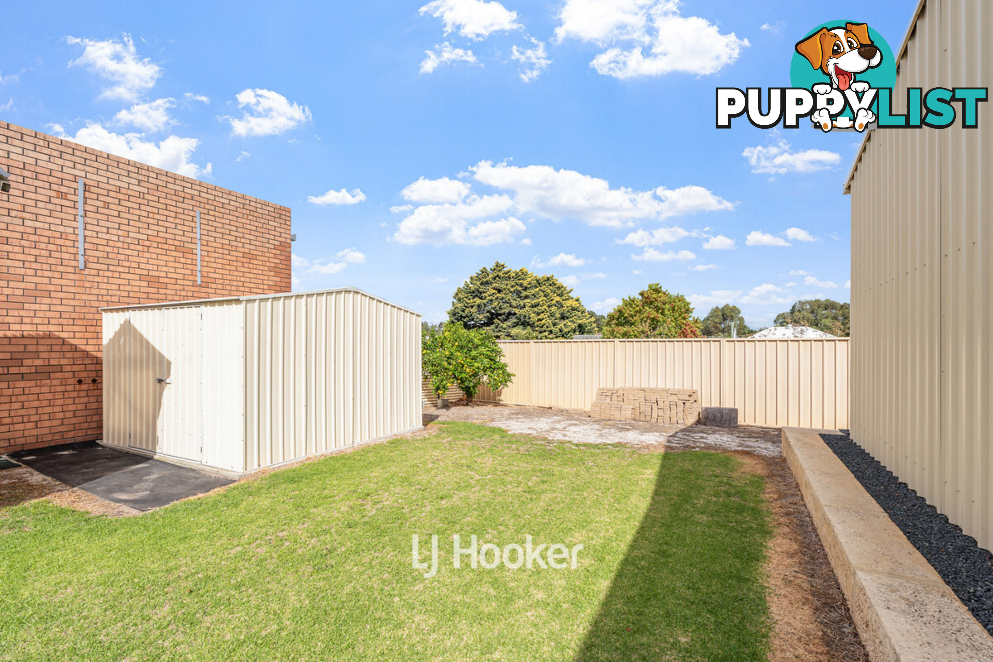 15 Deakin Street COLLIE WA 6225