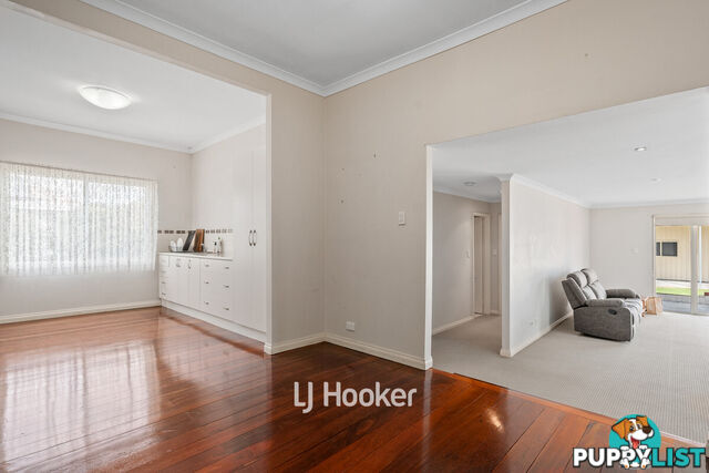 15 Deakin Street COLLIE WA 6225