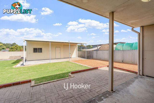 15 Deakin Street COLLIE WA 6225