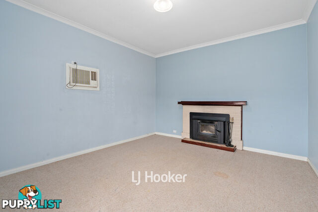 15 Deakin Street COLLIE WA 6225