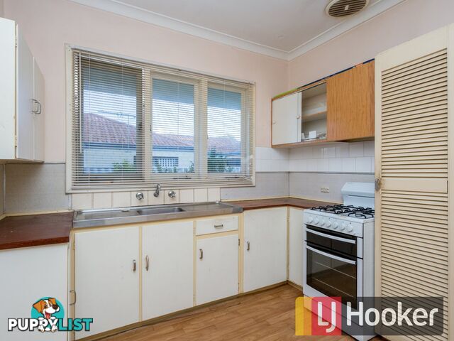 38 Parade Road WITHERS WA 6230