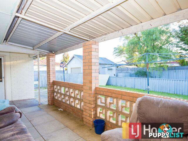 38 Parade Road WITHERS WA 6230