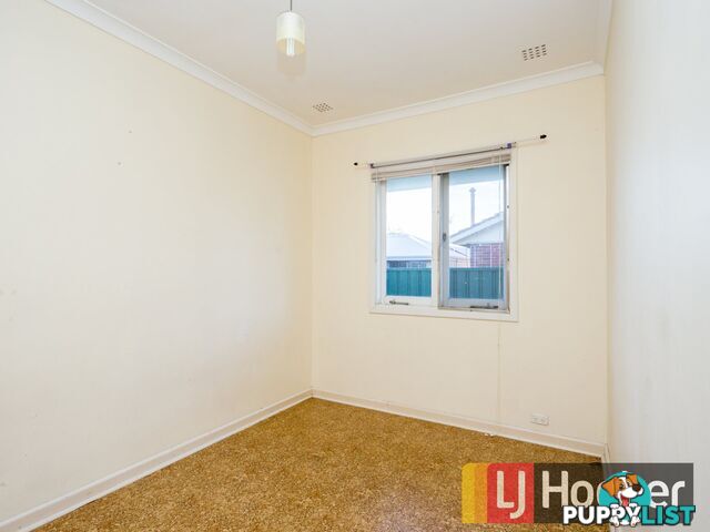 38 Parade Road WITHERS WA 6230