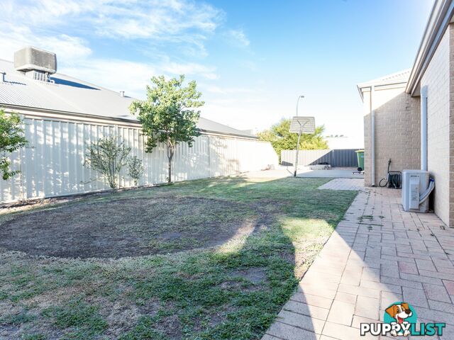 11 Hoskins Way AUSTRALIND WA 6233