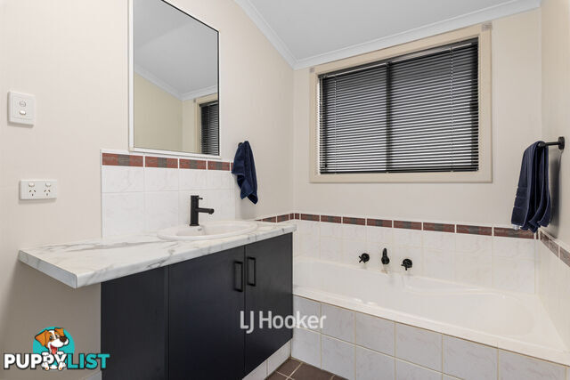 12A Whitley Place WITHERS WA 6230